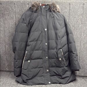 Artic Expedition Black Quilted Puffer Coat with Fur Trim